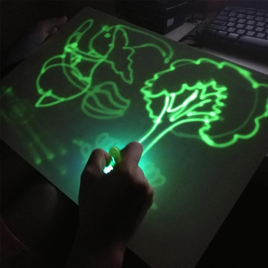 DenHavn | Magic Glow Drawing Board®